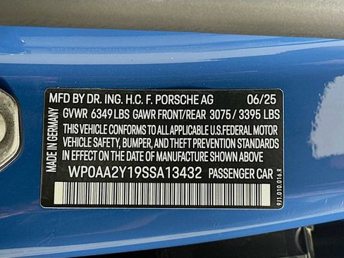 New 2025 Porsche Taycan image 32