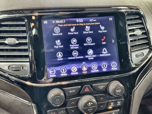 Used 2019 Jeep Grand Cherokee Overland image 19