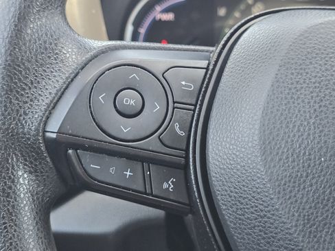 Certified 2024 Toyota RAV4 XLE AWD/4WD image 33