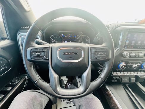 Used 2019 GMC Sierra 1500 Denali image 18