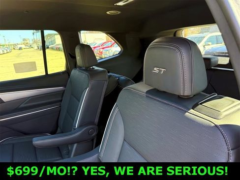 New 2025 Buick Enclave Sport Touring w/ Super Cruise Package image 11