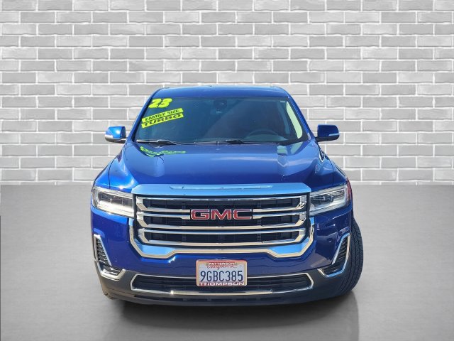 Certified 2023 GMC Acadia SLE FWD image 2