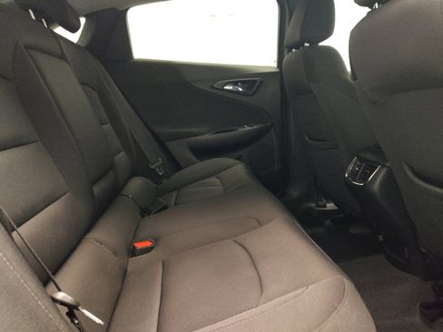 Used 2018 Chevrolet Malibu LT FWD image 19