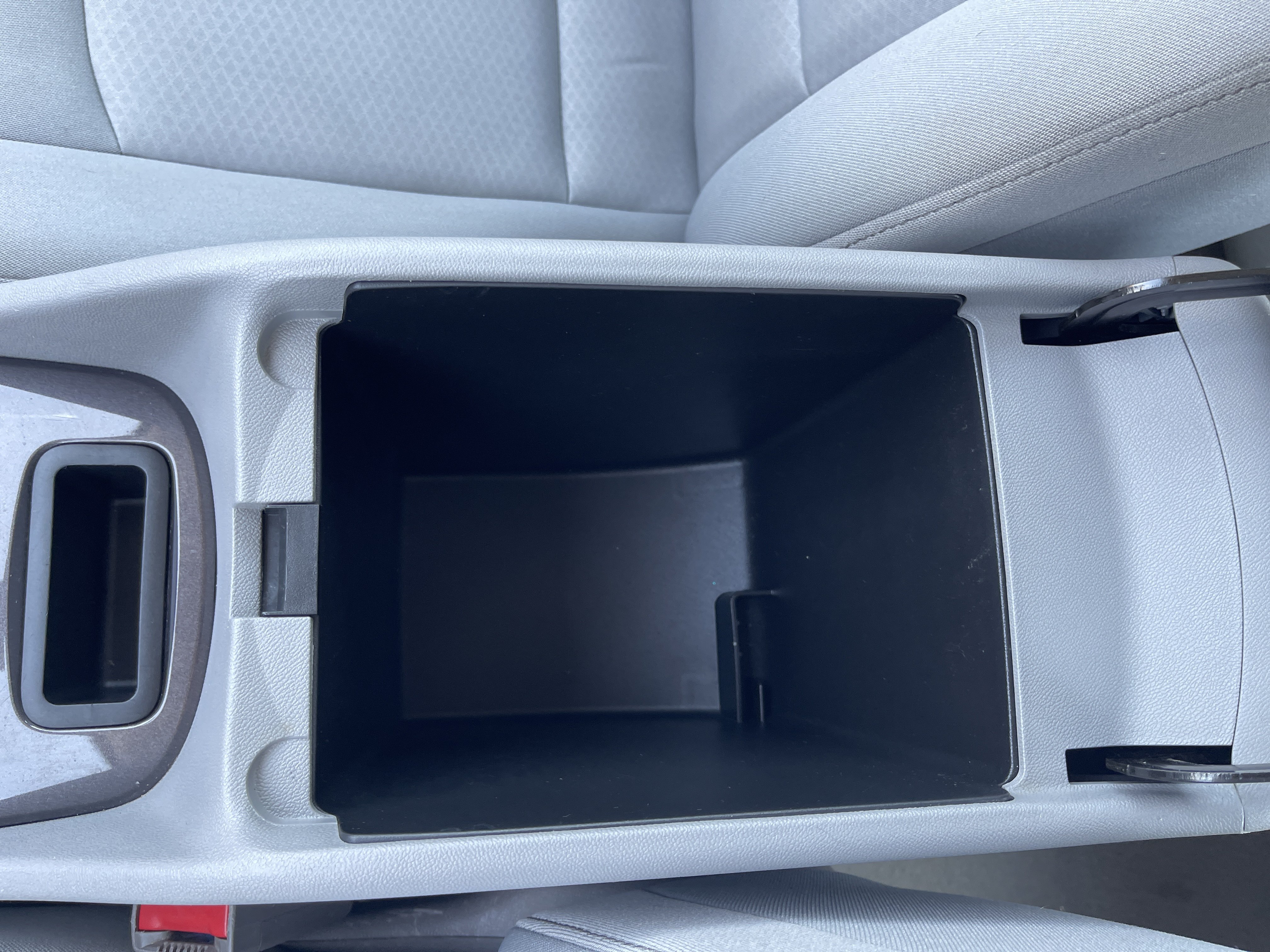 Used 2022 Chevrolet Malibu LT FWD image 37