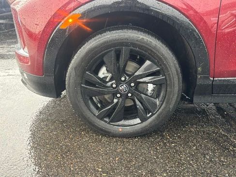 Used 2024 Buick Encore GX Sport Touring w/ Comfort Package image 10