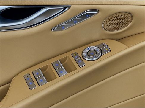 New 2025 Genesis G80 2.5T image 10