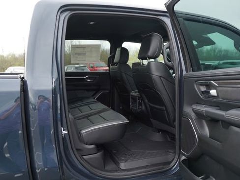 New 2026 RAM 1500 Laramie AWD/4WD image 19
