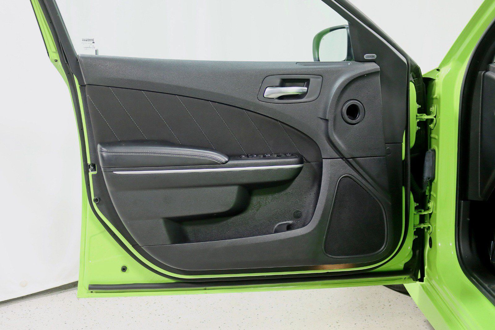 Used 2023 Dodge Charger R/T w/ Cold Weather Package RWD image 32