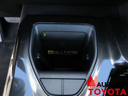 Certified 2024 Toyota Crown Limited image 17