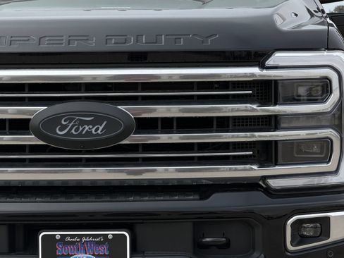New 2026 Ford F350 Platinum w/ Platinum Plus Package AWD/4WD image 7