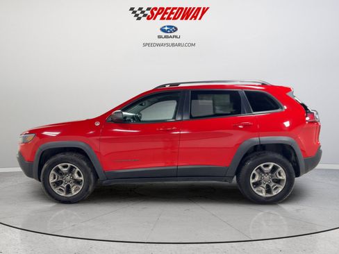 Used 2019 Jeep Cherokee Trailhawk AWD/4WD image 10