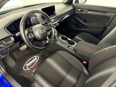 Used 2023 Honda Civic Sport image 15