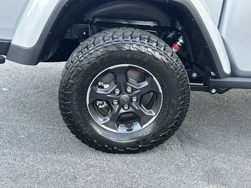 Used 2022 Jeep Gladiator Rubicon w/ Cold Weather Group image 20