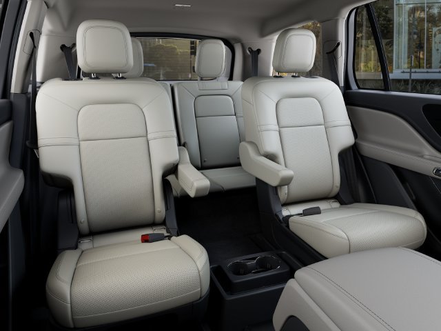 New 2027 Lincoln Aviator AWD image 12