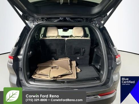 Used 2025 Jeep Grand Cherokee L Limited w/ Luxury Tech Group II AWD/4WD image 33