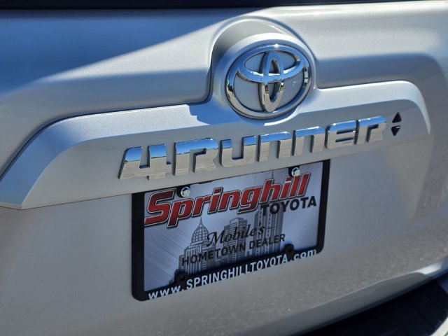 Certified 2022 Toyota 4Runner SR5 AWD/4WD image 31