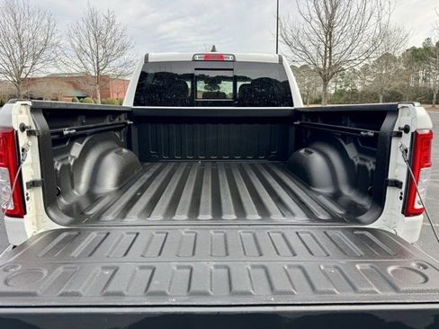 Used 2019 RAM 1500 Big Horn image 17