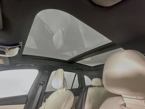 Used 2026 Mercedes-Benz GLC 300 4MATIC image 22