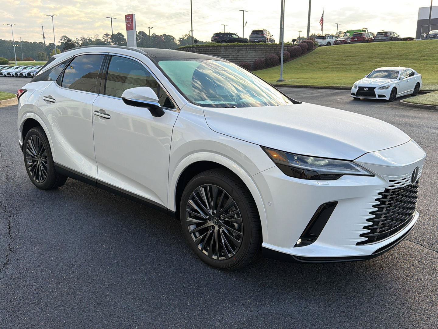 New 2026 Lexus RX 350 FWD image 8