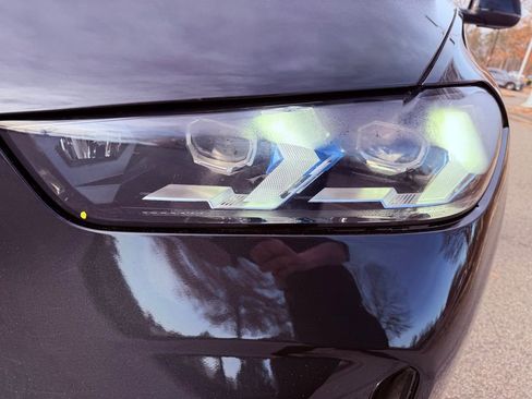 Used 2025 BMW X5 xDrive40i w/ Climate Comfort Package image 19