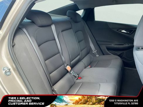 Used 2023 Chevrolet Malibu LT w/ Driver Confidence Package FWD image 16