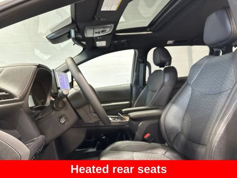 Certified 2025 Toyota Sienna Platinum AWD/4WD image 14