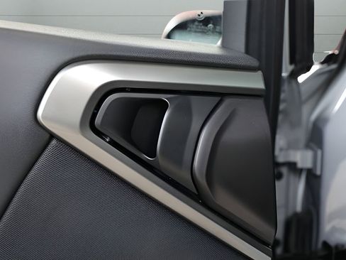 Used 2025 BMW X3 xDrive30i image 46