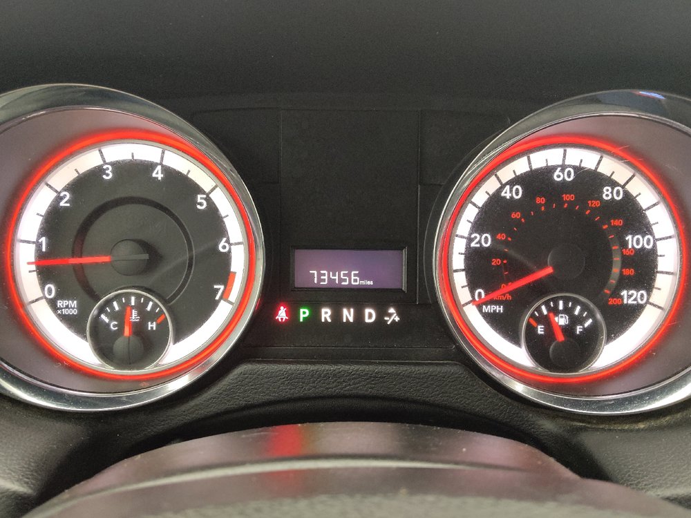 Used 2019 Dodge Grand Caravan SXT FWD image 23