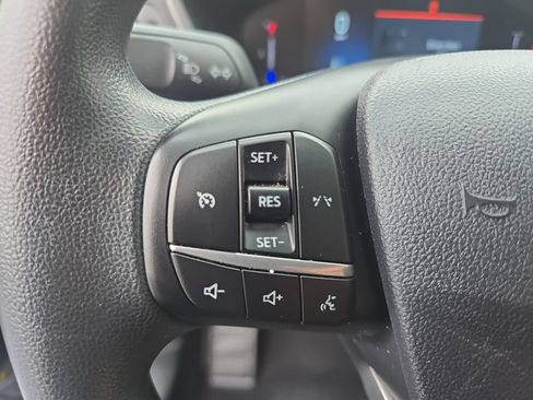 Used 2025 Ford Escape Active AWD/4WD image 16