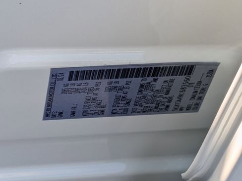 Used 2024 Nissan Rogue S FWD image 38