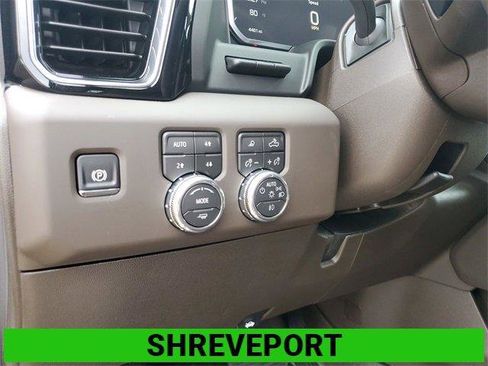 New 2026 GMC Sierra 2500 Denali w/ Denali Reserve Package image 13