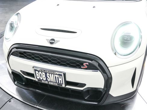 Certified 2023 MINI Cooper S FWD image 11