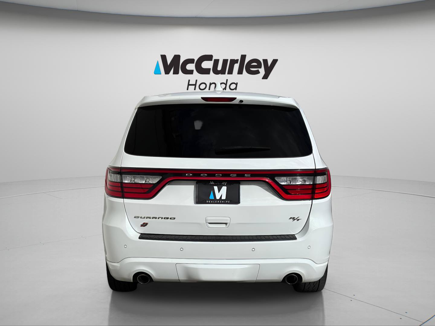 Used 2020 Dodge Durango R/T w/ Technology Group AWD/4WD image 4