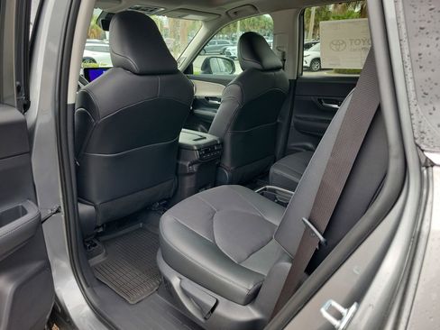 New 2026 Toyota Grand Highlander Platinum AWD/4WD image 11