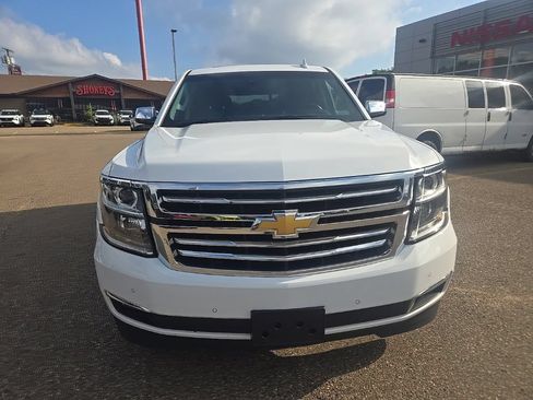 Used 2019 Chevrolet Tahoe Premier AWD/4WD image 2