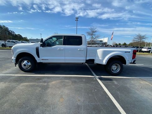 New 2026 Ford F350 Platinum image 4