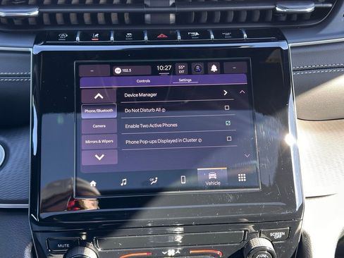 Used 2025 Jeep Grand Cherokee Laredo X image 26