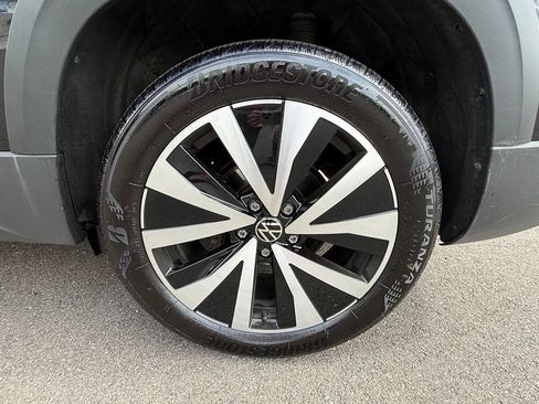 Used 2022 Volkswagen Taos SE AWD/4WD image 21