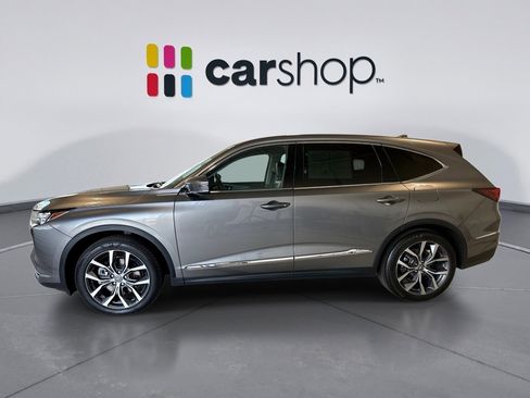 Used 2023 Acura MDX SH-AWD w/ Technology Package image 2