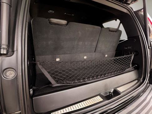 Used 2019 Cadillac Escalade Platinum AWD/4WD image 27