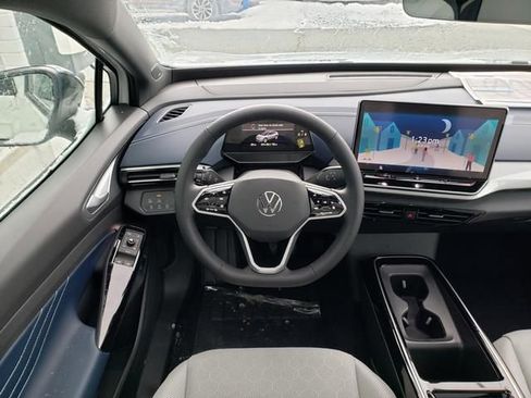 New 2025 Volkswagen ID.4 Pro S Plus AWD/4WD image 8