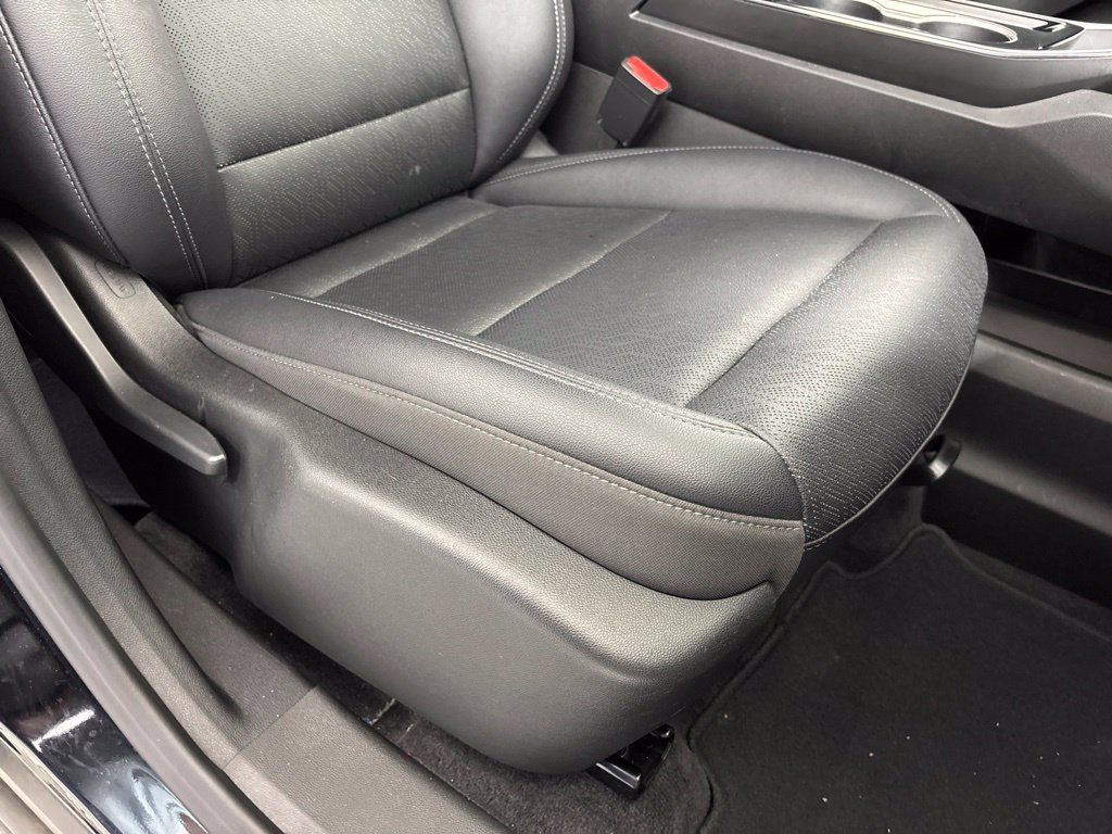 Certified 2025 Chevrolet Equinox LT w/ Convenience Package II AWD/4WD image 15