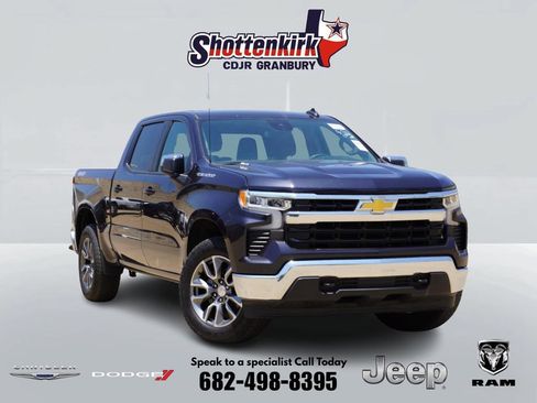 Used 2024 Chevrolet Silverado 1500 LT AWD/4WD image 1