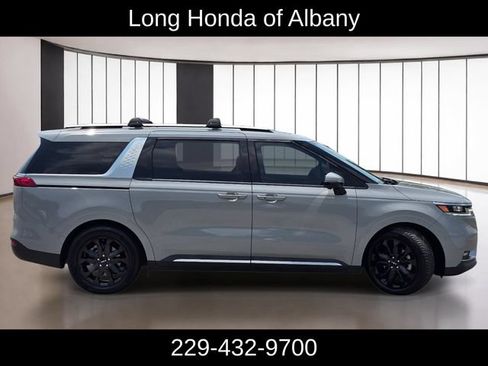 Used 2024 Kia Carnival SX Prestige FWD image 5