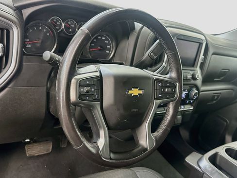 Used 2022 Chevrolet Silverado 1500 LT AWD/4WD image 18