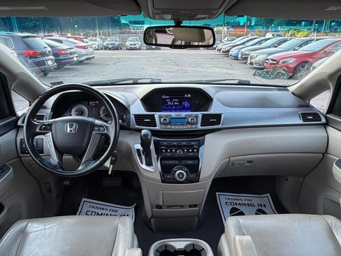 Used 2011 Honda Odyssey EX-L image 17