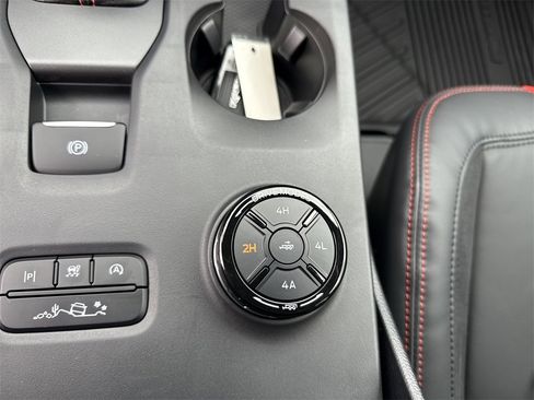 New 2025 Ford Ranger Raptor image 32