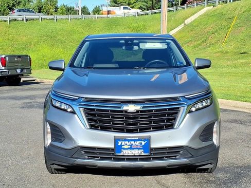 Used 2024 Chevrolet Equinox LT FWD image 8