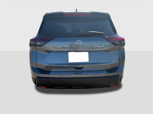 New 2026 Nissan Rogue SV image 4