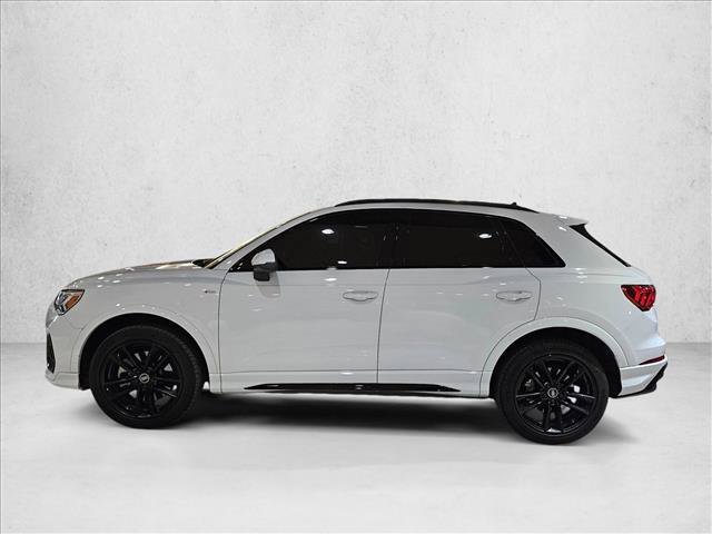 Used 2021 Audi Q3 2.0T Premium Plus w/ Premium Plus Package AWD/4WD image 8